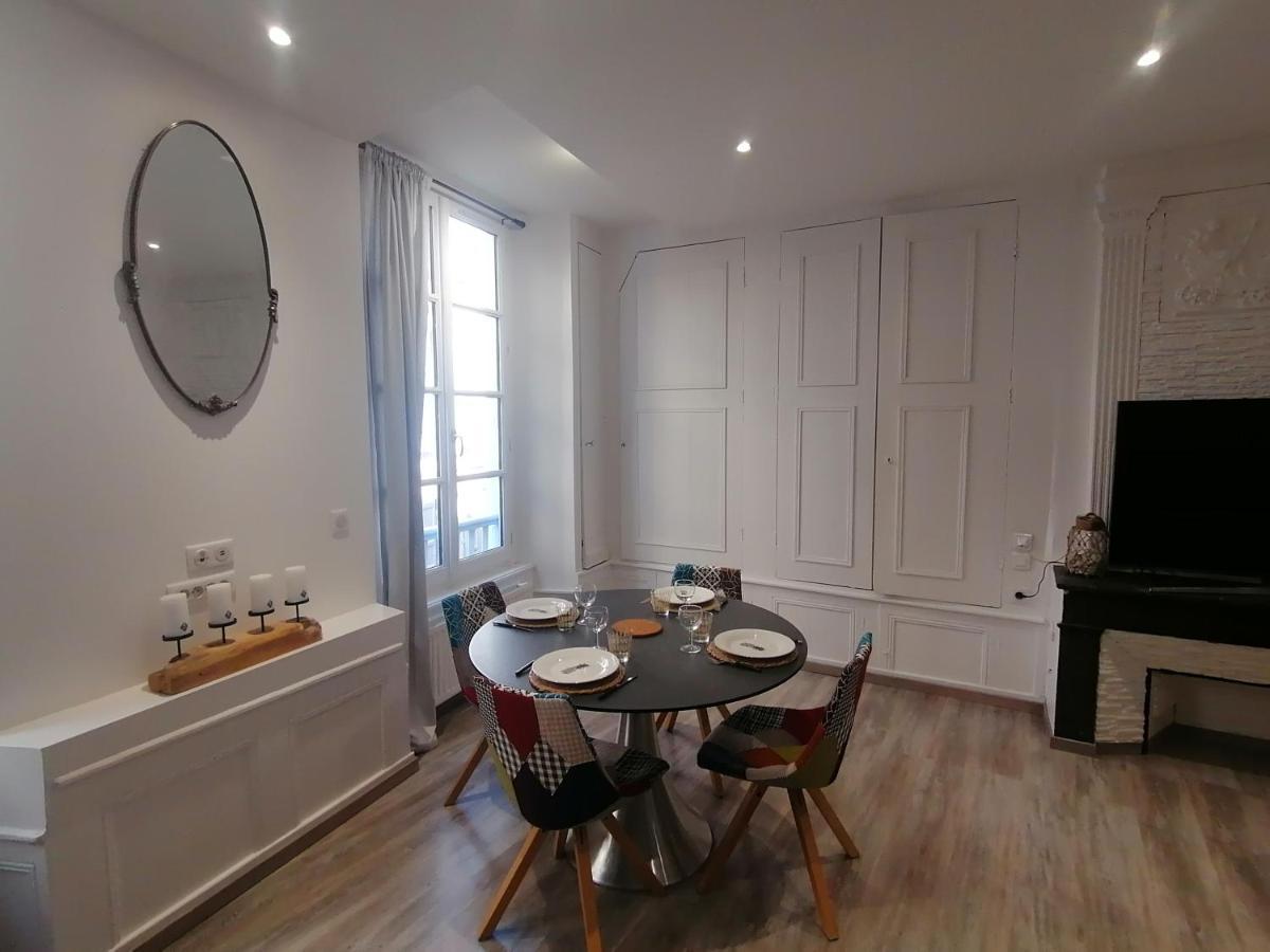 Appartement F2 Dans Le Centre Historique Le Puy-en-Velay Екстер'єр фото